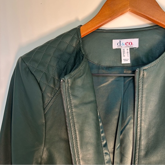 D.Co Women's Dark Green Quilted Faux Leather Jacket M ✨Flawless Condition✨ - Picture 2 of 3